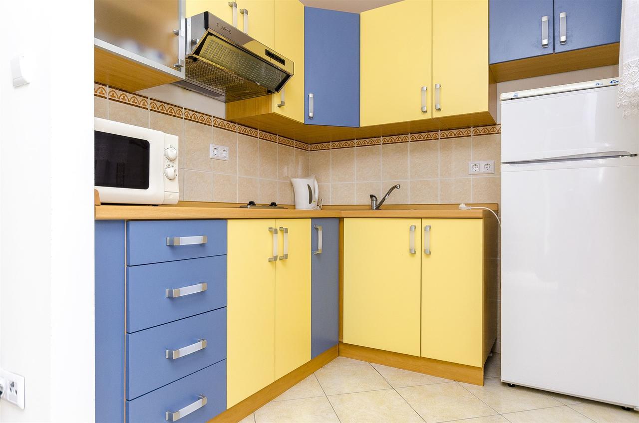 Apartments Krusica Трогир Экстерьер фото
