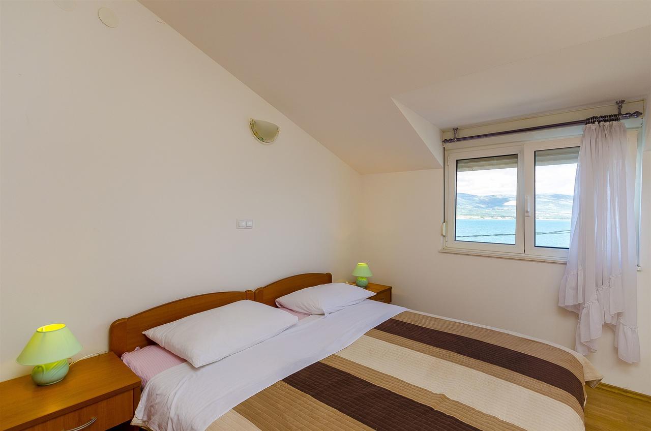 Apartments Krusica Трогир Экстерьер фото