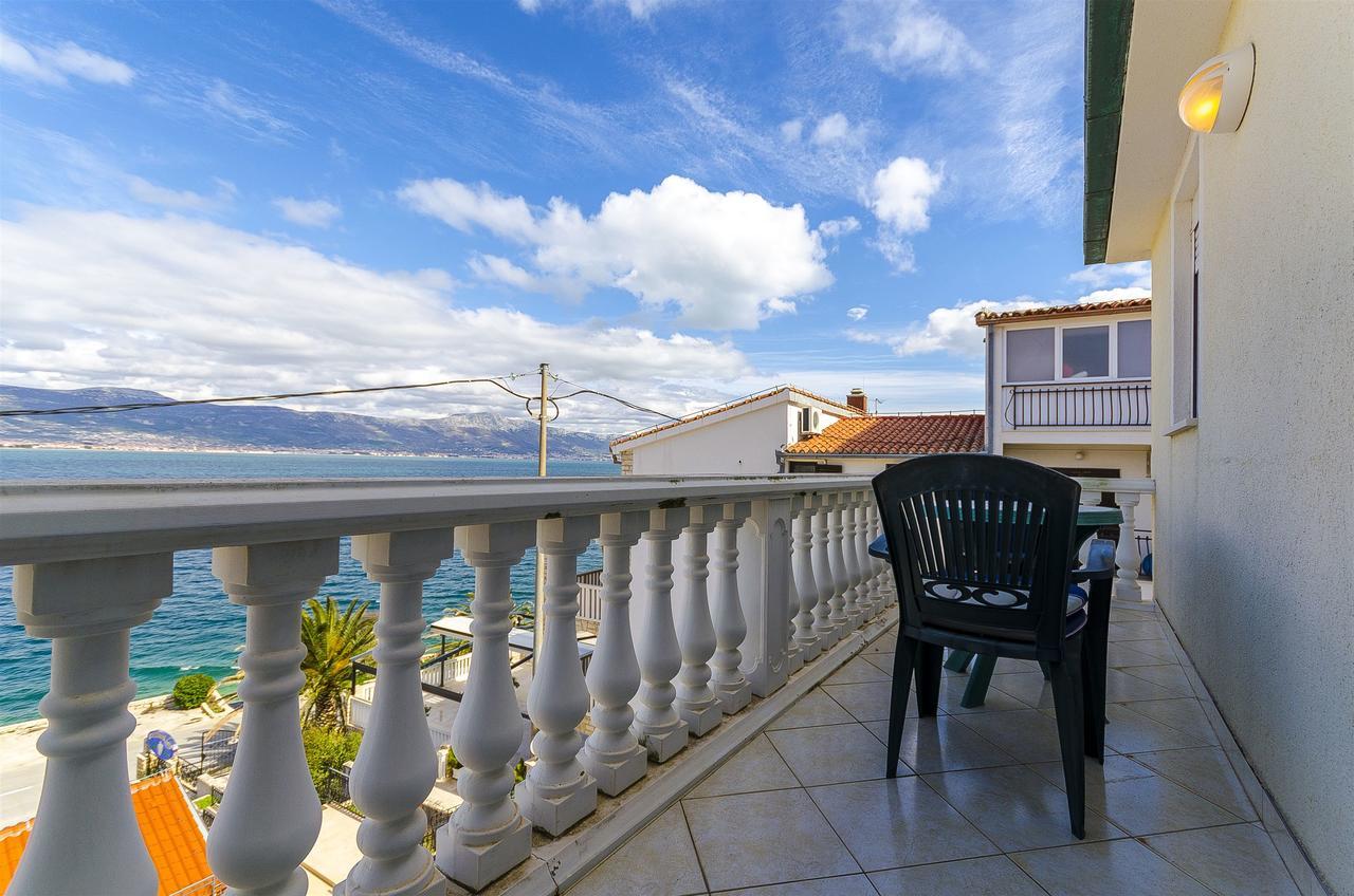 Apartments Krusica Трогир Экстерьер фото