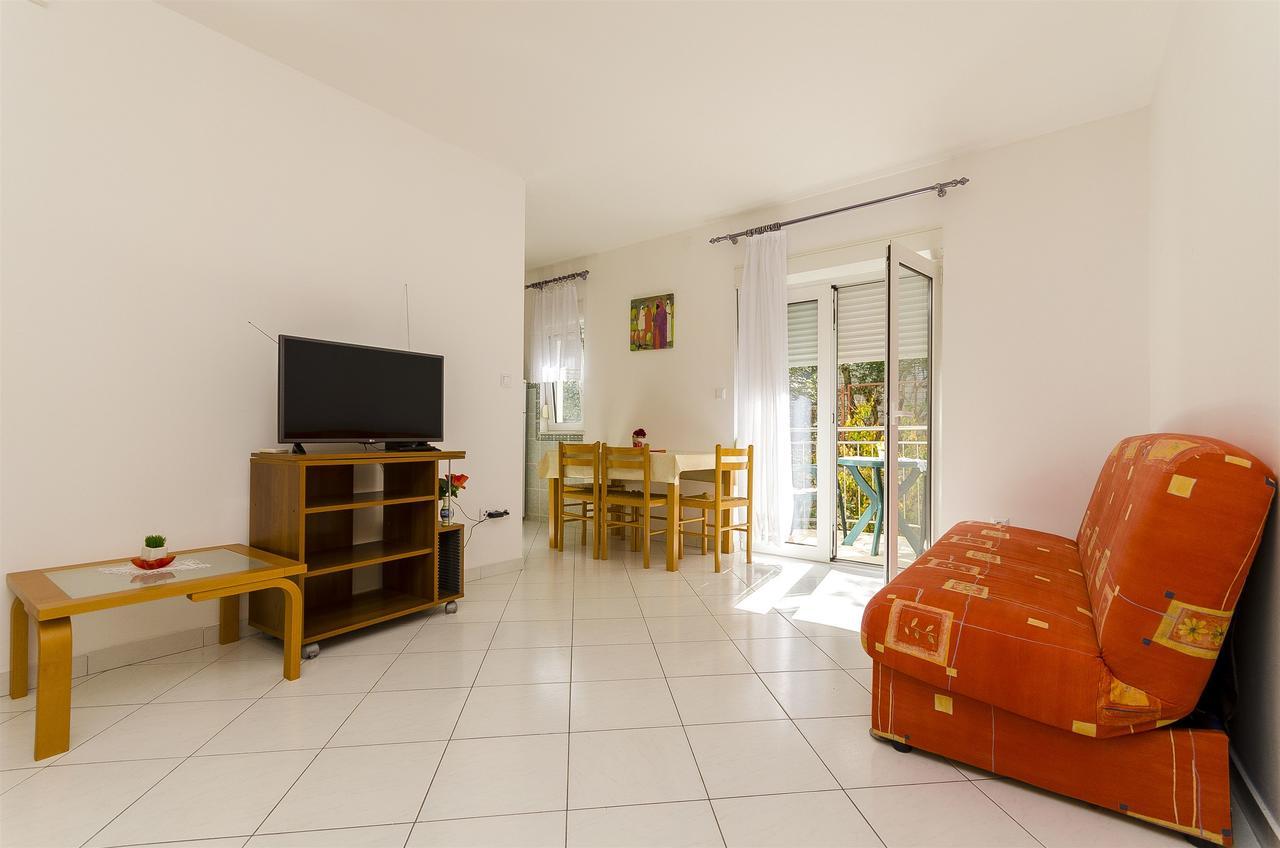 Apartments Krusica Трогир Экстерьер фото